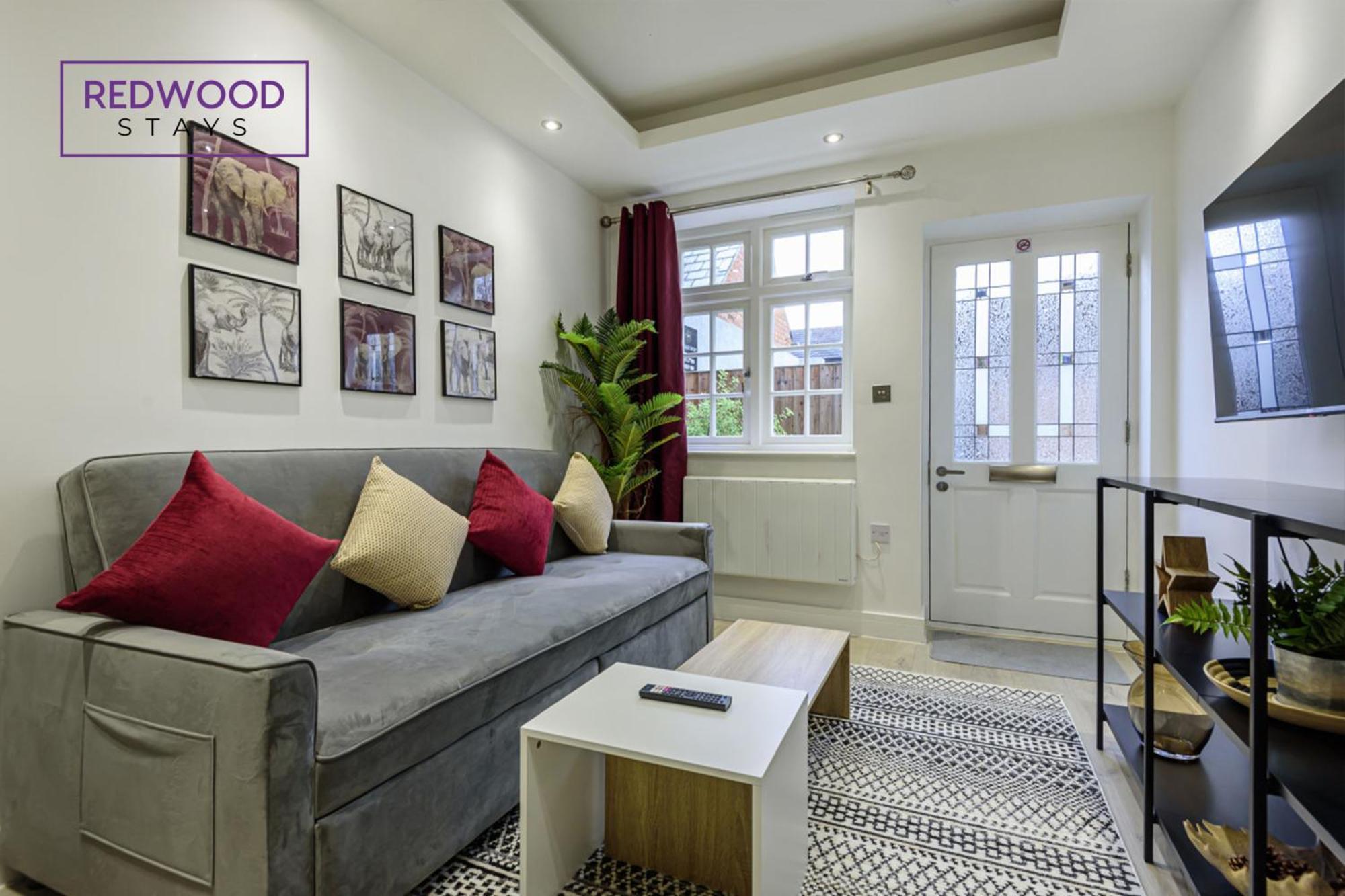 1 Bed 1 Bath Town Center Apartments For Corporates & Contractors, Wifi, Netflix And Parking On Selected Units By Redwood Stays Aldershot Zewnętrze zdjęcie