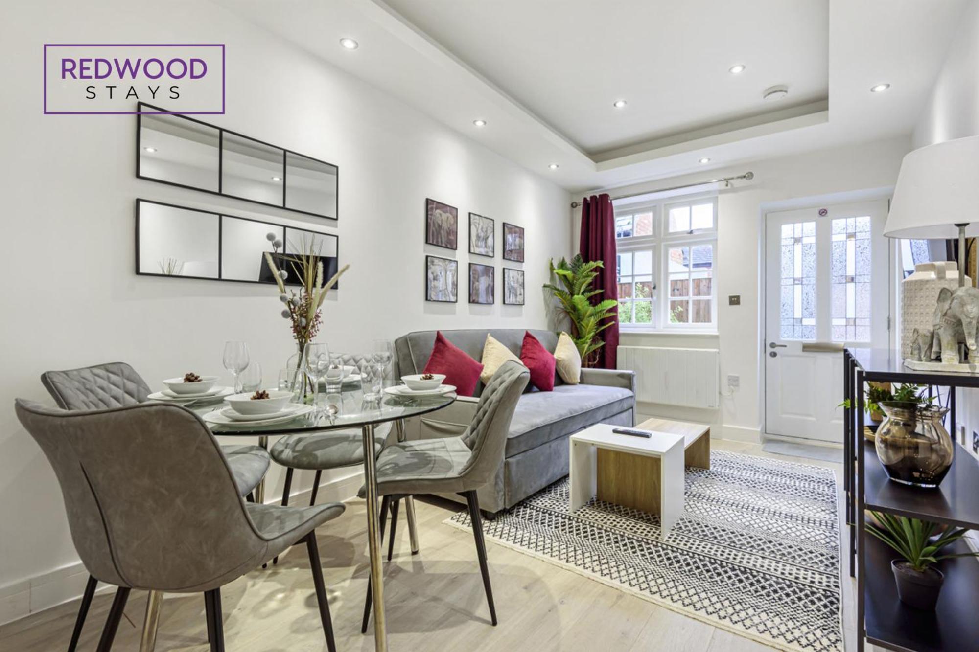 1 Bed 1 Bath Town Center Apartments For Corporates & Contractors, Wifi, Netflix And Parking On Selected Units By Redwood Stays Aldershot Zewnętrze zdjęcie