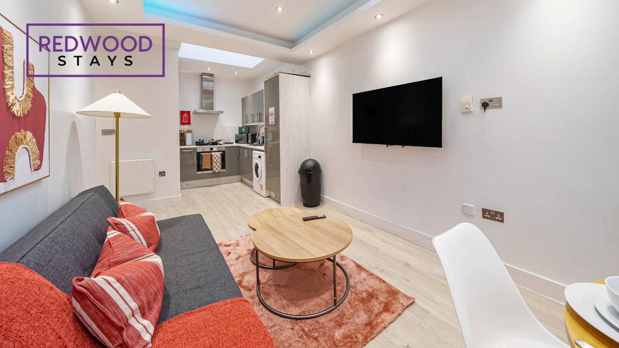 1 Bed 1 Bath Town Center Apartments For Corporates & Contractors, Wifi, Netflix And Parking On Selected Units By Redwood Stays Aldershot Zewnętrze zdjęcie